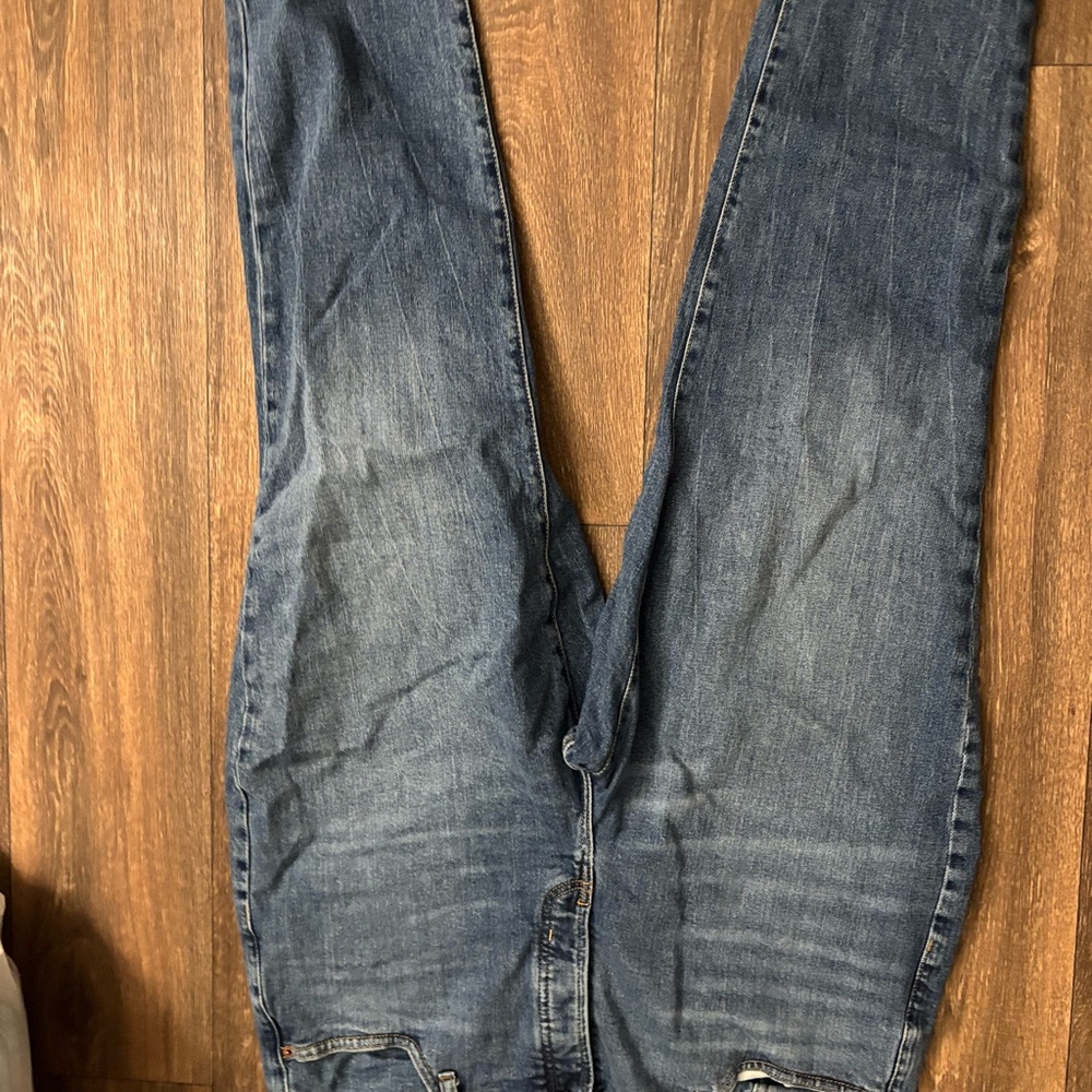 Old Navy Medium to Dark Blue Skinny Jeans
